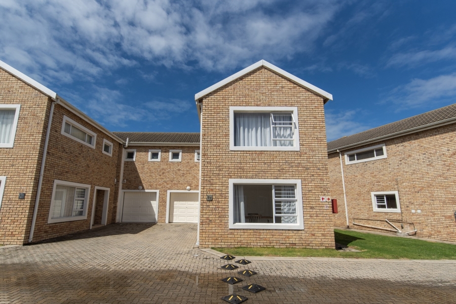 3 Bedroom Property for Sale in Bluewater Bay Eastern Cape
